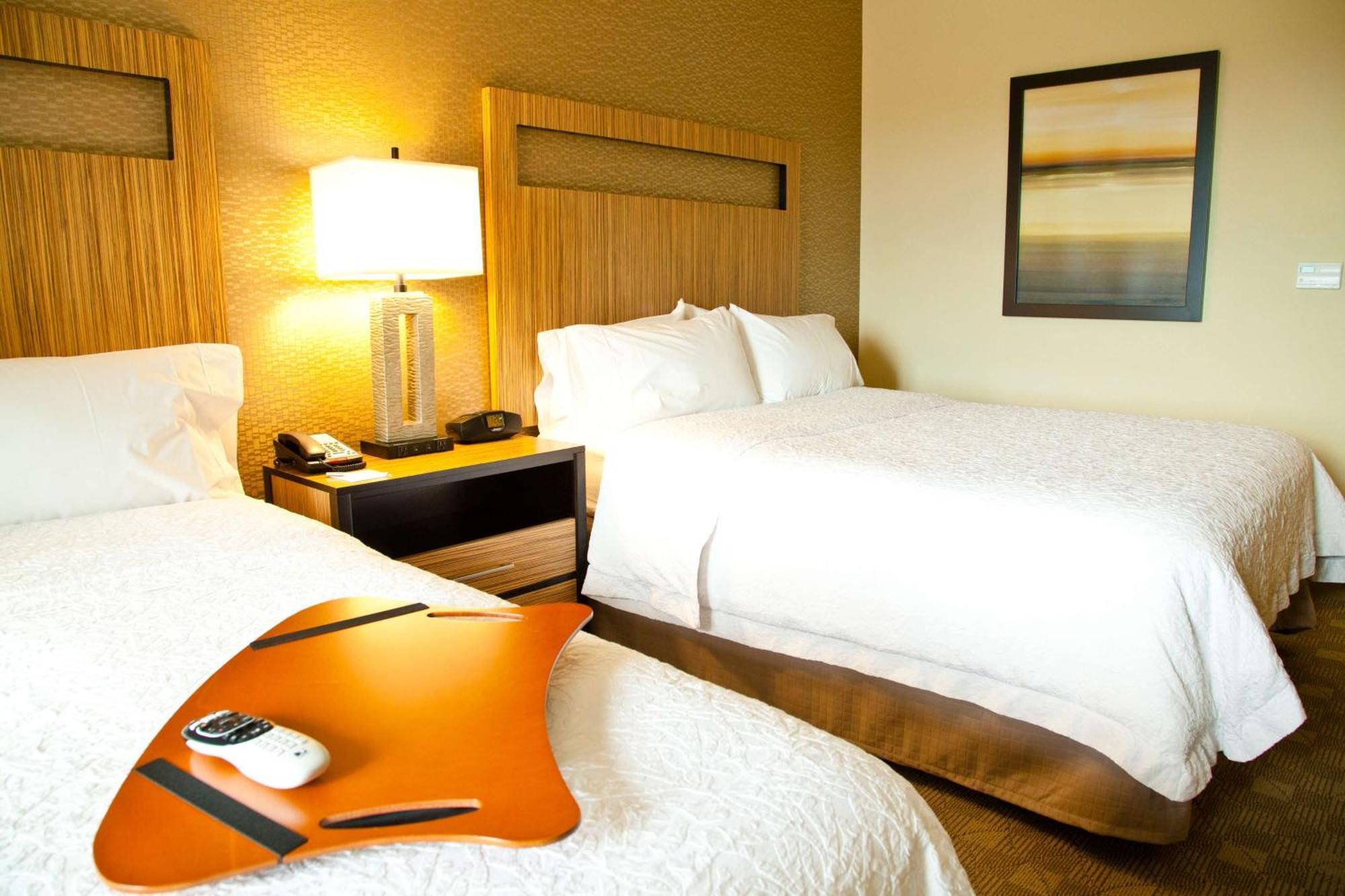 Hampton Inn & Suites סלינס מראה חיצוני תמונה