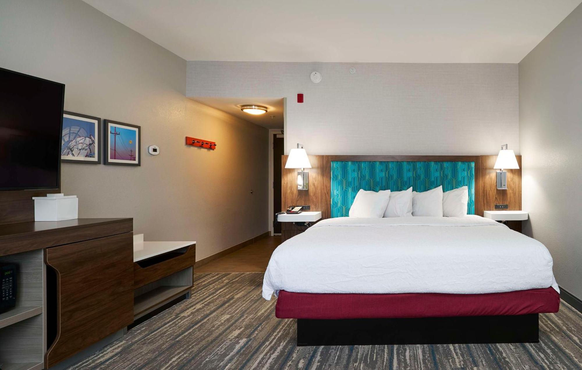 Hampton Inn & Suites סלינס מראה חיצוני תמונה