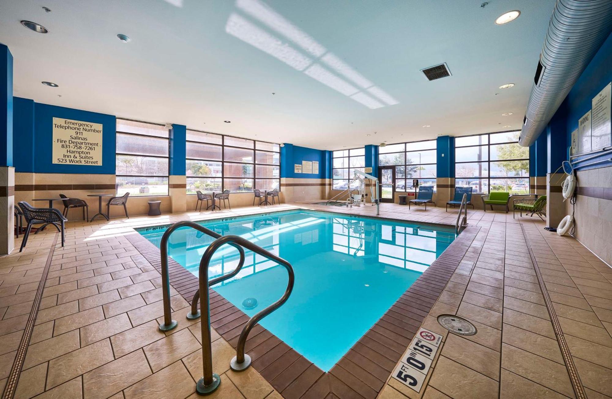 Hampton Inn & Suites סלינס מראה חיצוני תמונה